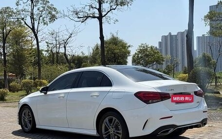 Mercedes-Benz A-Класс, 2021 год, 1 720 000 рублей, 5 фотография