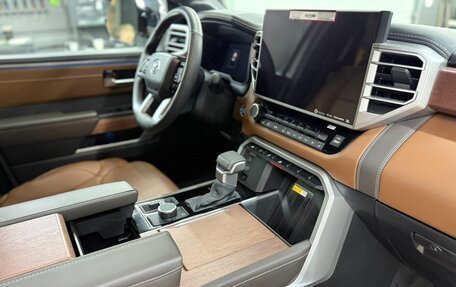 Toyota Tundra, 2024 год, 9 500 000 рублей, 30 фотография