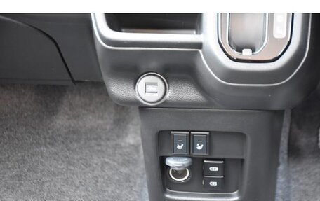 Suzuki Hustler, 2023 год, 890 000 рублей, 13 фотография