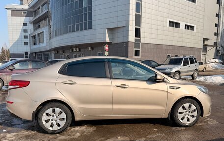 KIA Rio III рестайлинг, 2015 год, 830 000 рублей, 4 фотография