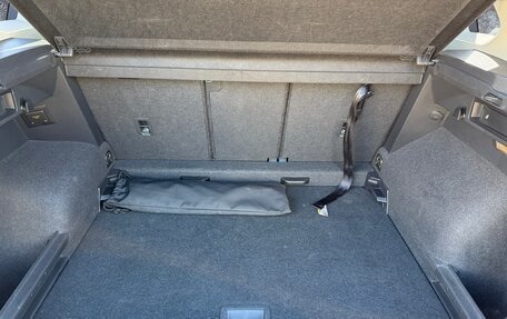 Volkswagen Tiguan II, 2019 год, 3 300 000 рублей, 20 фотография