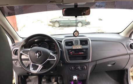 Renault Logan II, 2021 год, 1 500 000 рублей, 2 фотография