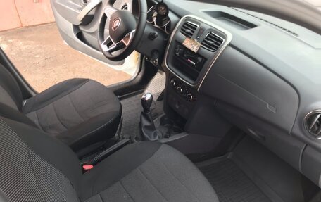 Renault Logan II, 2021 год, 1 500 000 рублей, 7 фотография