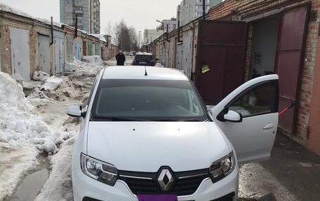 Renault Logan II, 2021 год, 1 500 000 рублей, 10 фотография