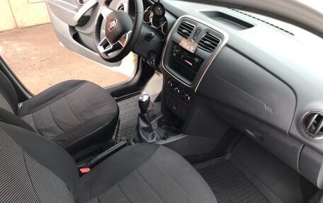 Renault Logan II, 2021 год, 1 500 000 рублей, 8 фотография