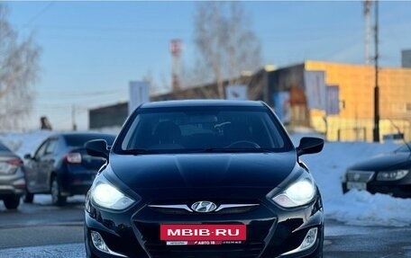 Hyundai Solaris II рестайлинг, 2011 год, 719 000 рублей, 3 фотография