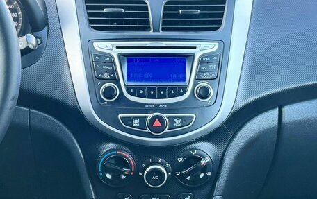 Hyundai Solaris II рестайлинг, 2011 год, 719 000 рублей, 16 фотография