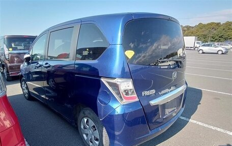 Honda Freed I, 2012 год, 710 000 рублей, 2 фотография