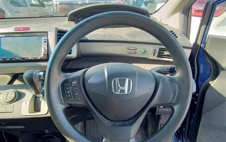 Honda Freed I, 2012 год, 710 000 рублей, 15 фотография