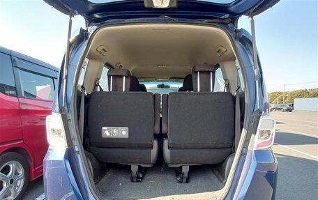 Honda Freed I, 2012 год, 710 000 рублей, 29 фотография