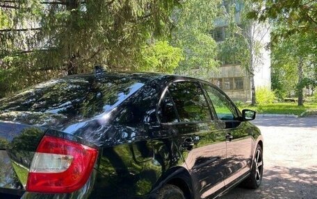 Skoda Rapid I, 2015 год, 595 000 рублей, 3 фотография