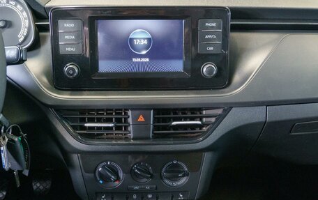 Skoda Rapid II, 2021 год, 1 520 000 рублей, 17 фотография