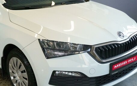Skoda Rapid II, 2021 год, 1 520 000 рублей, 6 фотография