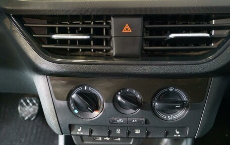 Skoda Rapid II, 2021 год, 1 520 000 рублей, 21 фотография