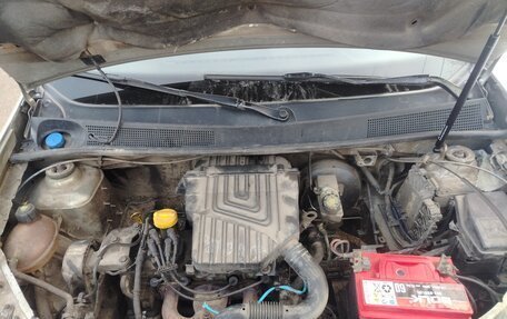 Renault Logan II, 2015 год, 420 000 рублей, 7 фотография