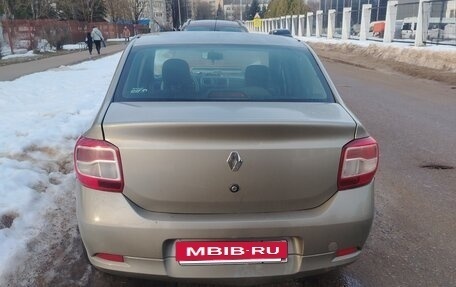 Renault Logan II, 2015 год, 420 000 рублей, 4 фотография