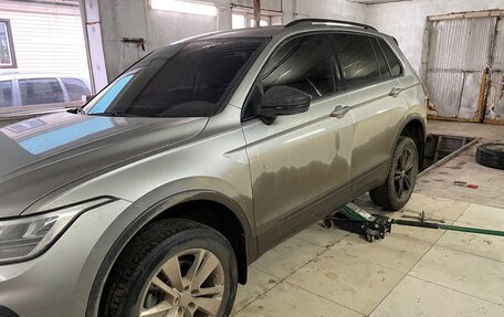 Volkswagen Tiguan II, 2021 год, 3 250 000 рублей, 3 фотография