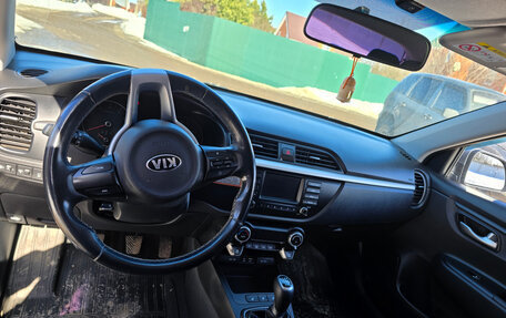 KIA Rio IV, 2019 год, 1 700 000 рублей, 8 фотография