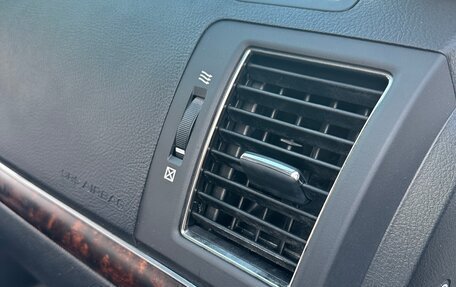 Toyota Land Cruiser 200, 2012 год, 3 700 000 рублей, 15 фотография