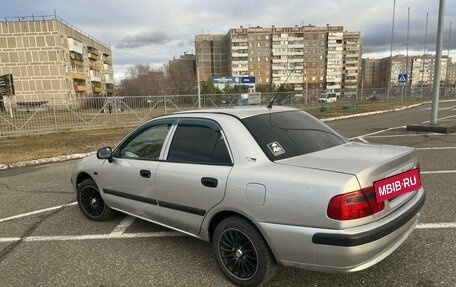 Mitsubishi Carisma I, 2003 год, 320 000 рублей, 3 фотография
