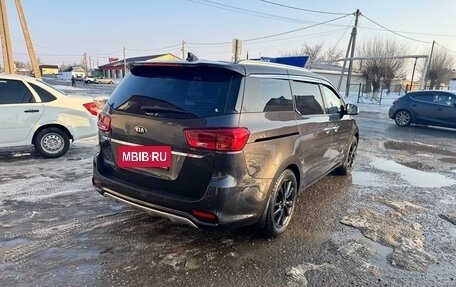 KIA Carnival III, 2019 год, 2 950 000 рублей, 10 фотография