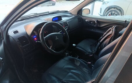 Mitsubishi Space Star I рестайлинг, 2004 год, 220 000 рублей, 6 фотография