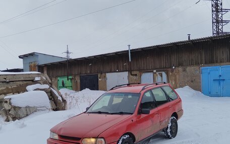 Nissan Wingroad I, 1998 год, 120 000 рублей, 1 фотография