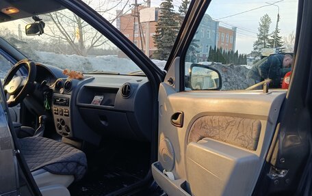 Renault Logan I, 2007 год, 370 000 рублей, 7 фотография