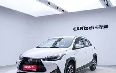 Toyota Yaris XP150 рестайлинг, 2022 год, 1 215 000 рублей, 1 фотография