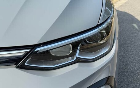 Volkswagen Golf VIII, 2022 год, 1 670 000 рублей, 9 фотография