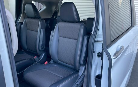 Honda Freed II, 2023 год, 1 395 000 рублей, 26 фотография