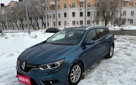 Renault Megane IV, 2019 год, 1 500 000 рублей, 8 фотография