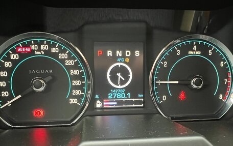 Jaguar XF I рестайлинг, 2013 год, 1 430 000 рублей, 9 фотография