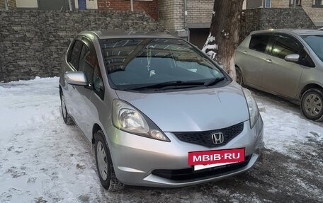 Honda Fit III, 2010 год, 980 000 рублей, 6 фотография
