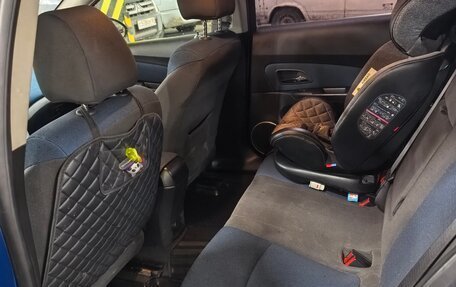 Chevrolet Cruze II, 2011 год, 715 000 рублей, 19 фотография