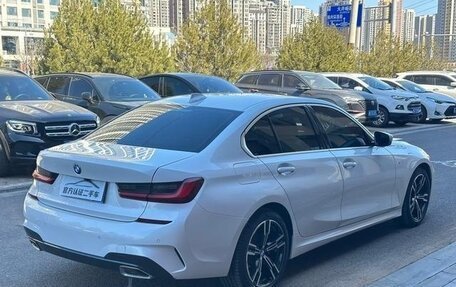 BMW 3 серия, 2021 год, 3 500 000 рублей, 3 фотография