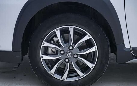 Toyota Yaris XP150 рестайлинг, 2022 год, 1 215 000 рублей, 9 фотография