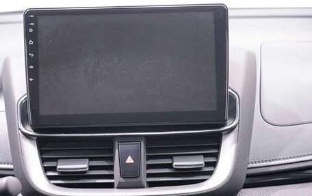 Toyota Yaris XP150 рестайлинг, 2022 год, 1 215 000 рублей, 13 фотография