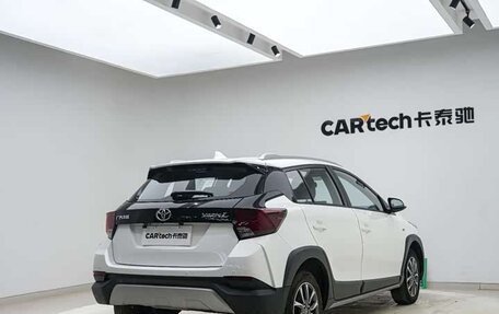 Toyota Yaris XP150 рестайлинг, 2022 год, 1 215 000 рублей, 18 фотография