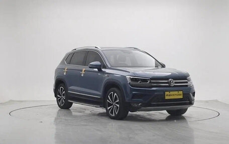 Volkswagen Tharu, 2022 год, 1 550 000 рублей, 3 фотография