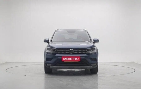 Volkswagen Tharu, 2022 год, 1 550 000 рублей, 2 фотография