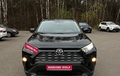 Toyota RAV4, 2019 год, 3 650 000 рублей, 1 фотография