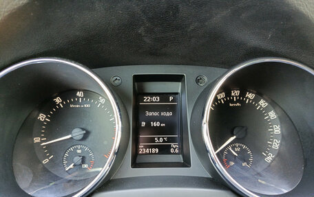 Skoda Yeti I рестайлинг, 2014 год, 900 000 рублей, 16 фотография