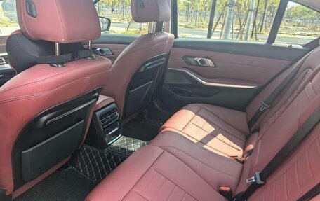 BMW 3 серия, 2021 год, 3 300 000 рублей, 9 фотография
