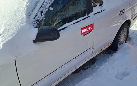 Nissan Sunny B15, 2000 год, 220 000 рублей, 4 фотография