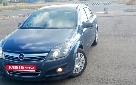 Opel Astra H, 2008 год, 465 999 рублей, 2 фотография