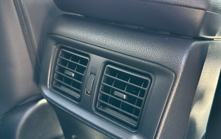 Toyota RAV4, 2019 год, 3 650 000 рублей, 22 фотография