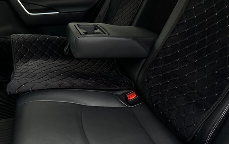 Toyota RAV4, 2019 год, 3 650 000 рублей, 18 фотография