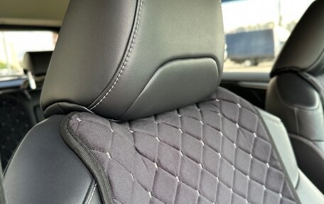 Toyota RAV4, 2019 год, 3 650 000 рублей, 20 фотография