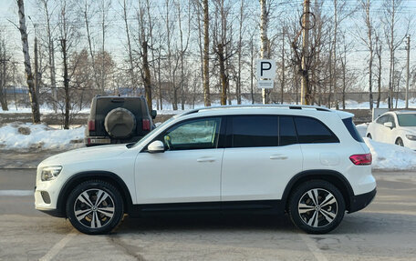 Mercedes-Benz GLB, 2019 год, 2 900 000 рублей, 10 фотография